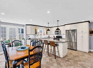 106 Chesterfield Rd, East Lyme, CT 06333