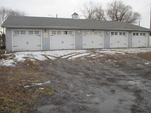 2722 N Main Ave, Scranton, PA 18508