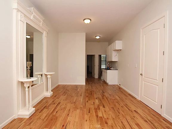 3rd image of 712A Greene Ave #2B
