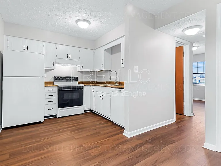 621 Westport Rd #1 — Photo 20