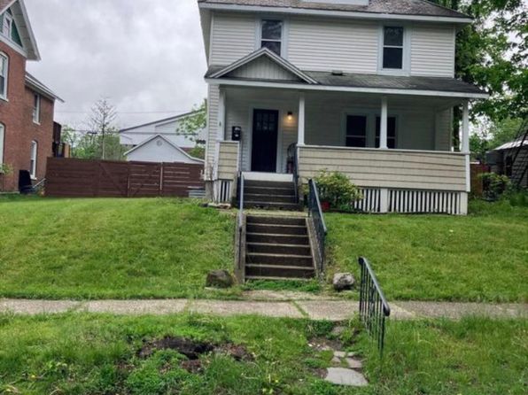 133 Pearl St