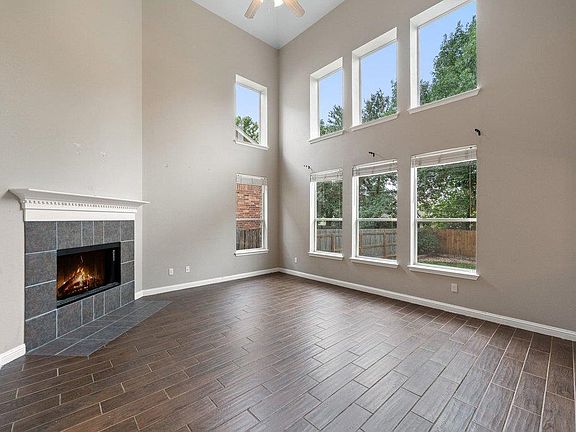 5th image of 301 Bayou Bend Dr