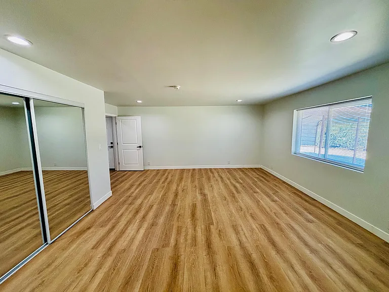41725 22nd St W — Photo 18