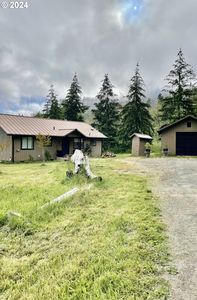 2478 Bar L Ranch Rd, Glide, OR, 97443
