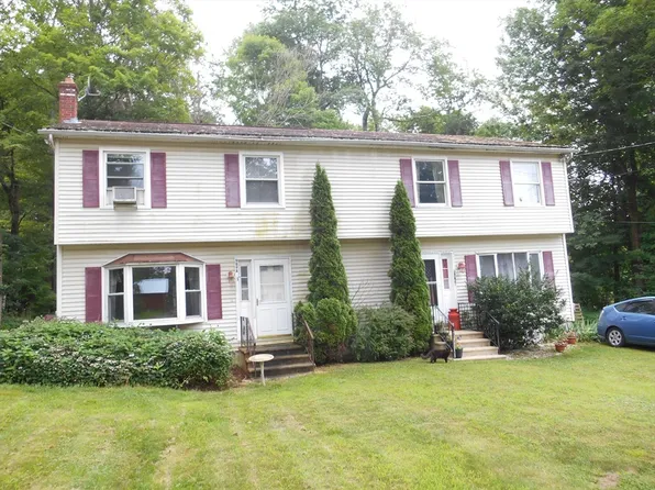 989 Stafford St #A, Rochdale, MA 01542