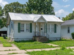 1206 Queen St, South Bend, IN 46616