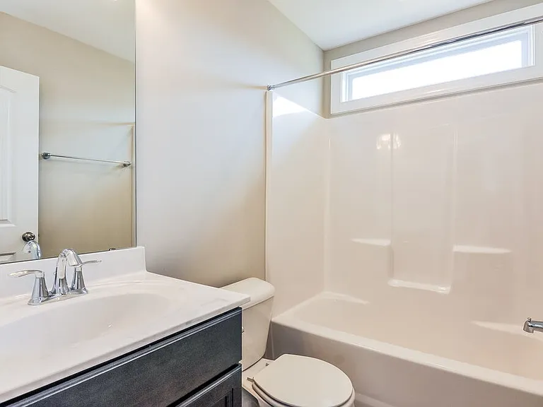 24 W Falcon St — Photo 15