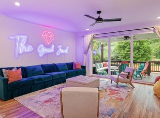 239 Grand Ave, Raleigh, NC 27606