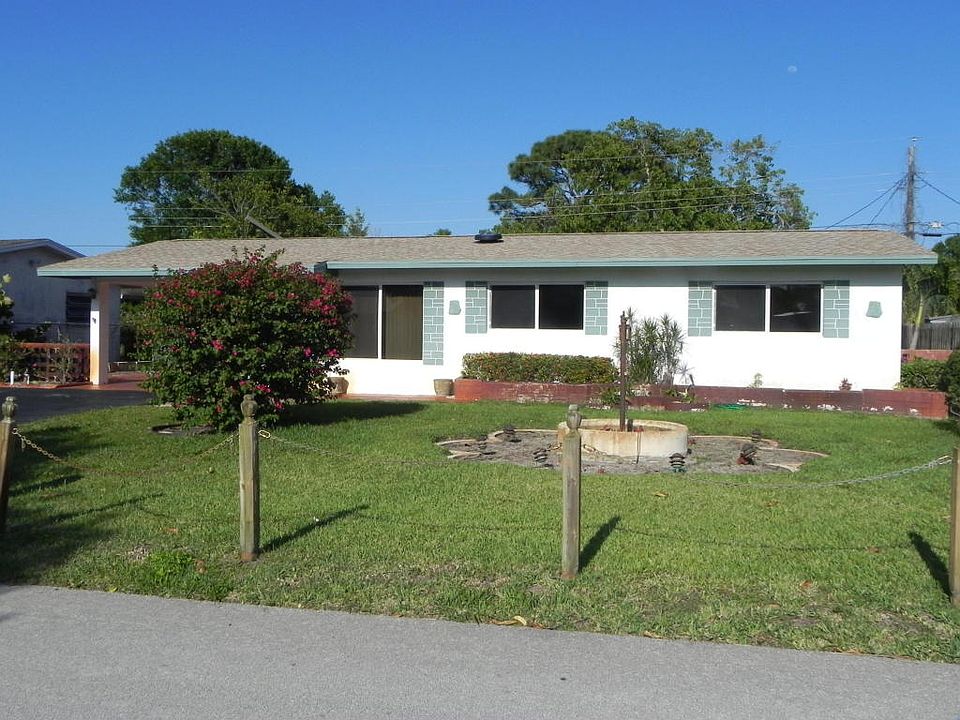 Tropic Vista Gem in Tequesta