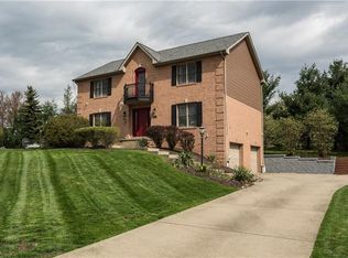 9004 Pembroke Ct, Pittsburgh, PA 15237