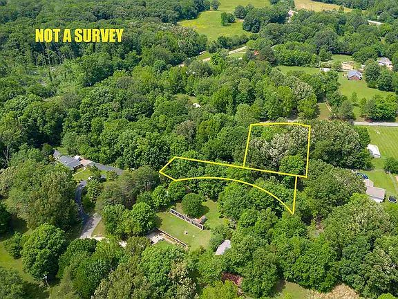 2nd image of Clarence Ln