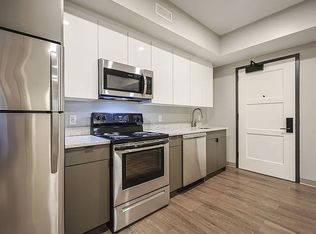 102 Hemenway St #9, Boston, MA 02115