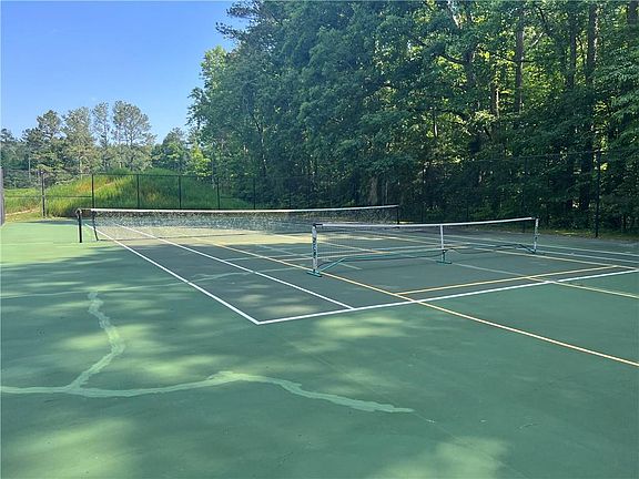 4th image of 543 Cove Lake Dr #19