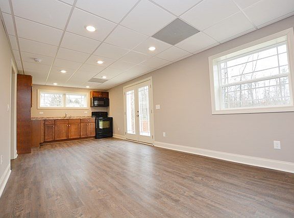 5th image of 612 Coats Dr