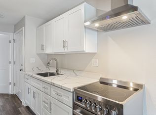 1203 Regents Blvd #2, Tacoma, WA 98466
