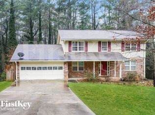 2776 Jo Beth Dr, Lawrenceville, GA 30044