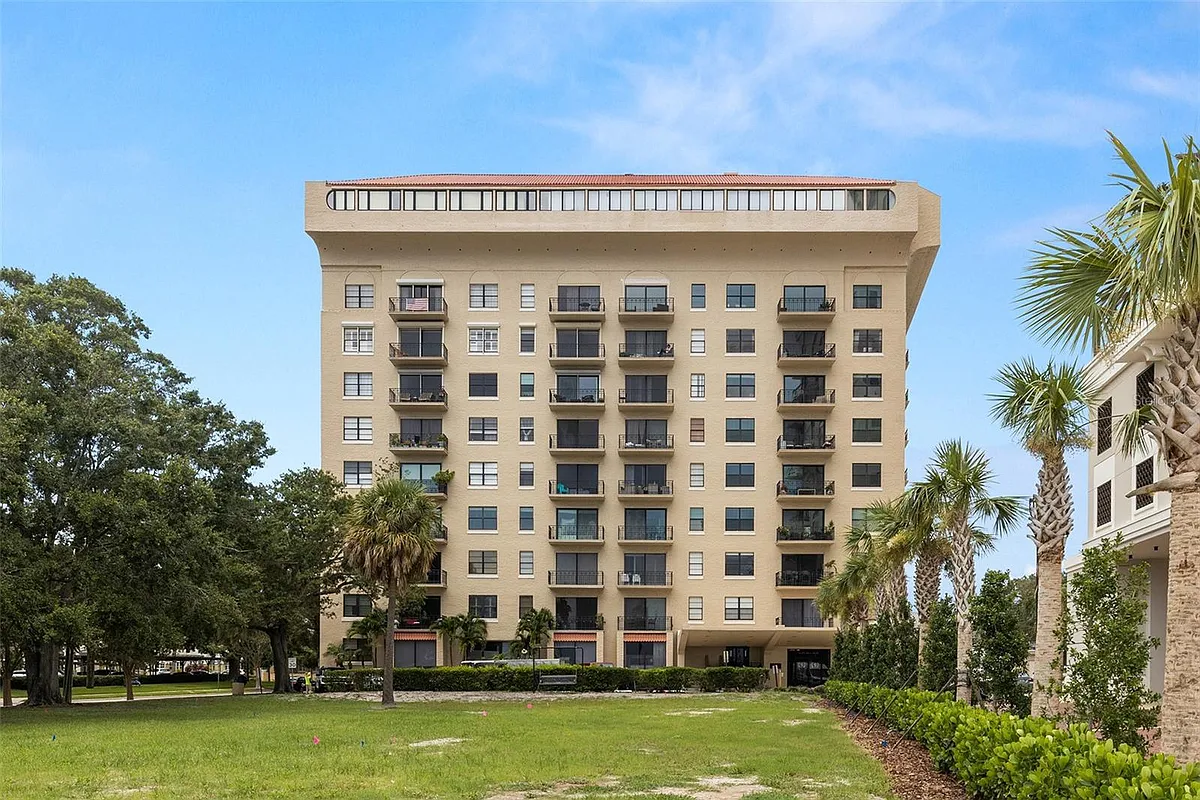 Building Photo - 2109 Bayshore Blvd #507