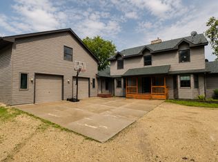 9533 Lansing Ave N, Stillwater, MN 55082