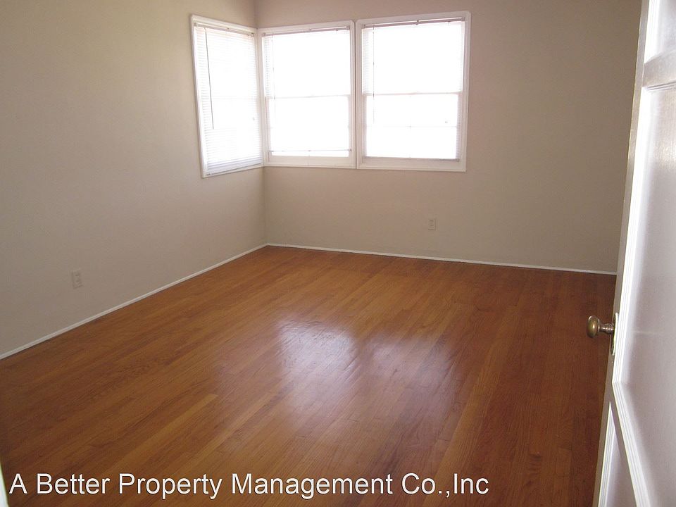 1st image of 208 Park Ave APT 2