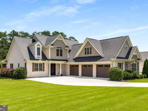 11 Chandler Ct, Powder Springs, GA 30127