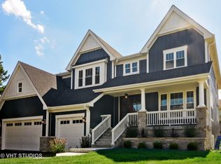 935 W Ellis St, Palatine, IL 60067