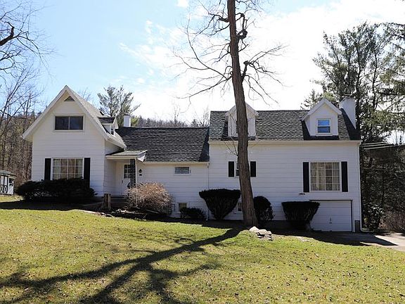 2nd image of 771 Moss Hill Rd
