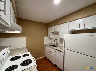 1409 N Bishop St APT 7, San Marcos, TX 78666