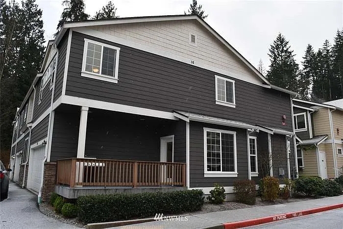 21602 11th Dr SE