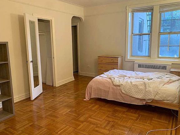 3rd image of 4039 48th St APT B5