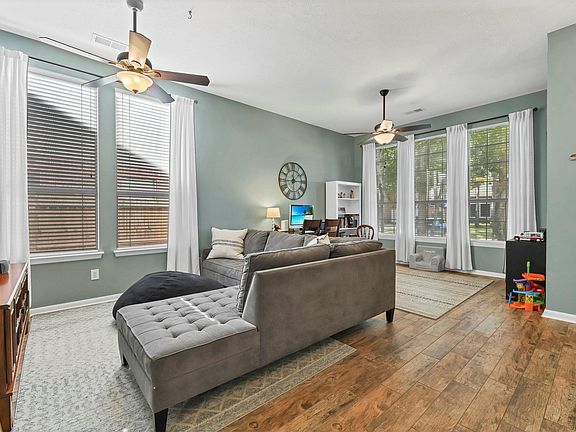 5th image of 20726 Greenfield Trl