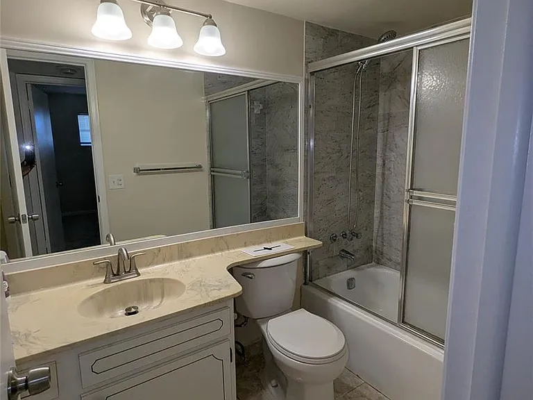 9800 N Hollybrook Lake Dr #9303 — Photo 13