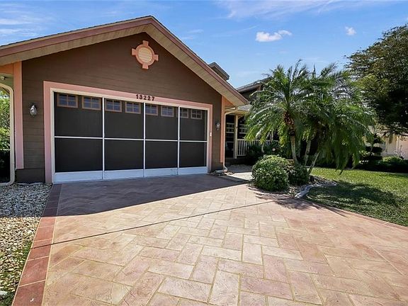 5th image of 13227 SW Pembroke Cir N