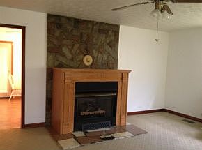 2nd image of 13317 Spaniel Rd