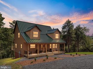 120 Honeymoon Hollow Rd, Lost City, WV 26810