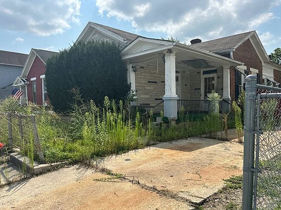 2nd image of 113 S Garfield St