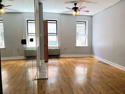 Rented by Keller Williams NYC | media 17