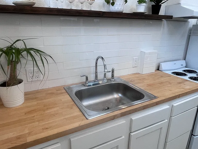 3929 Stanford Dr #1 — Photo 3