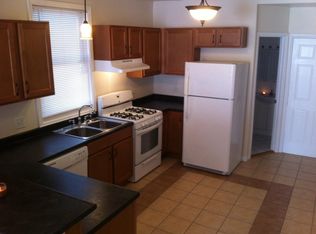 2328 W Belmont Ave #2FF, Chicago, IL 60618