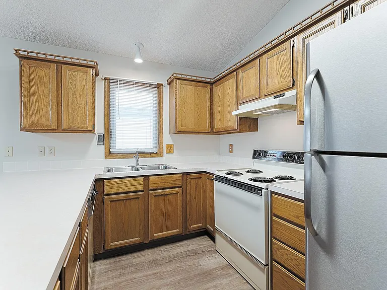 3222 S 51st Pl — Photo 8