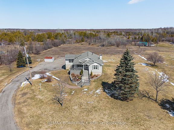 4th image of 1918 Rosedale Rd N