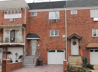 6342 Pleasantview St, Middle Village, NY 11379