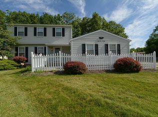 6308 Thoreau Dr, Parma, OH