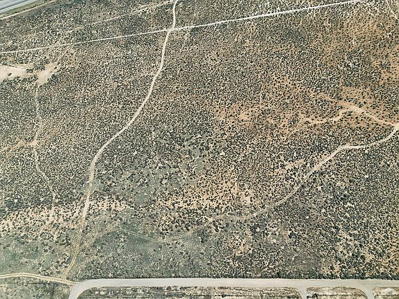 4th image of 40 Acres