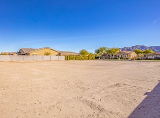 3104 E Blackhawk Dr, Gilbert, AZ 85298