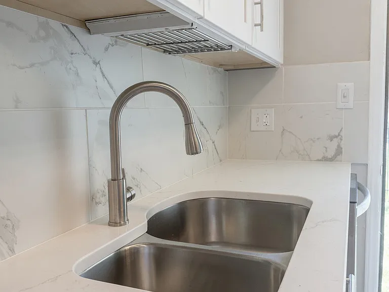 2445 Julia Ave #A — Photo 3