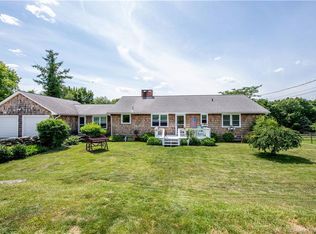 134 Prospect St, Woodstock, CT 06281