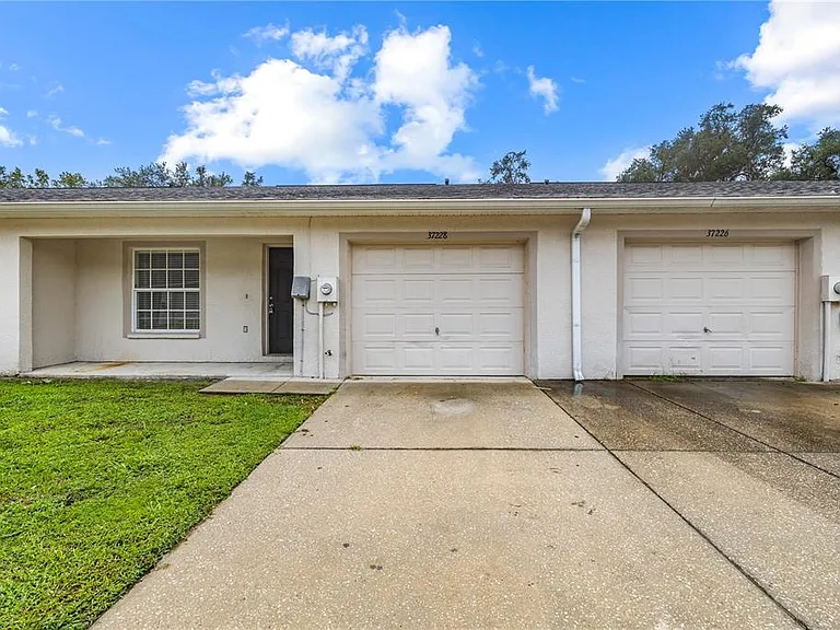 37228 Grassy Hill Ln — Photo 4