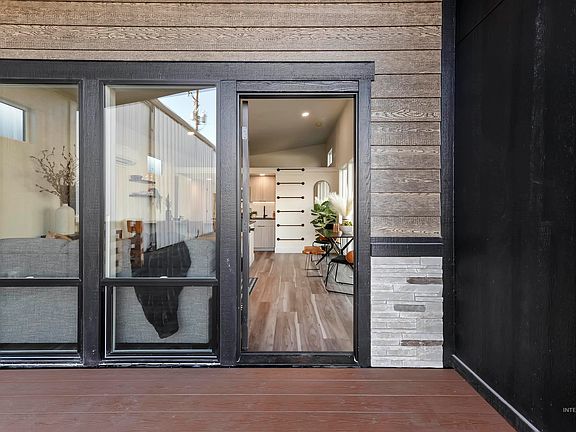 2nd image of 114 Raven Loop