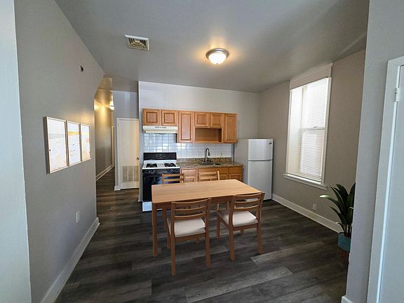 2nd image of 1309 W Allegheny Ave APT 1