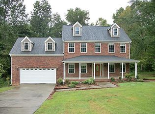 2612 Camelot Dr, Rock Hill, SC 29732